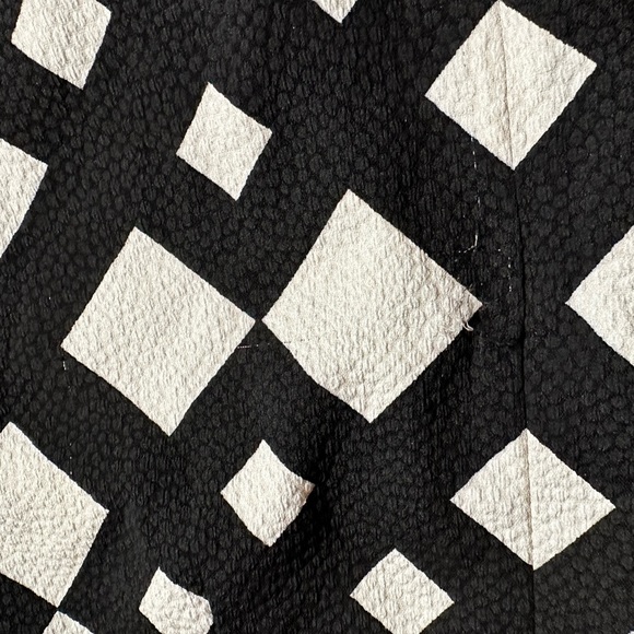 Peter Pilotto for Target. Fits like a 14. Small snag on back. - Picture 5 of 5